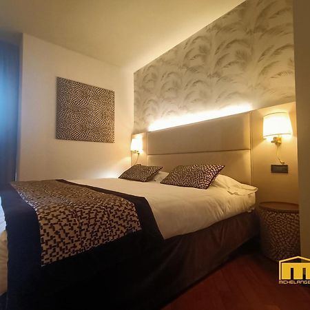 Hotel Michelangelo Palace & Spa แตร์นี ภายนอก รูปภาพ