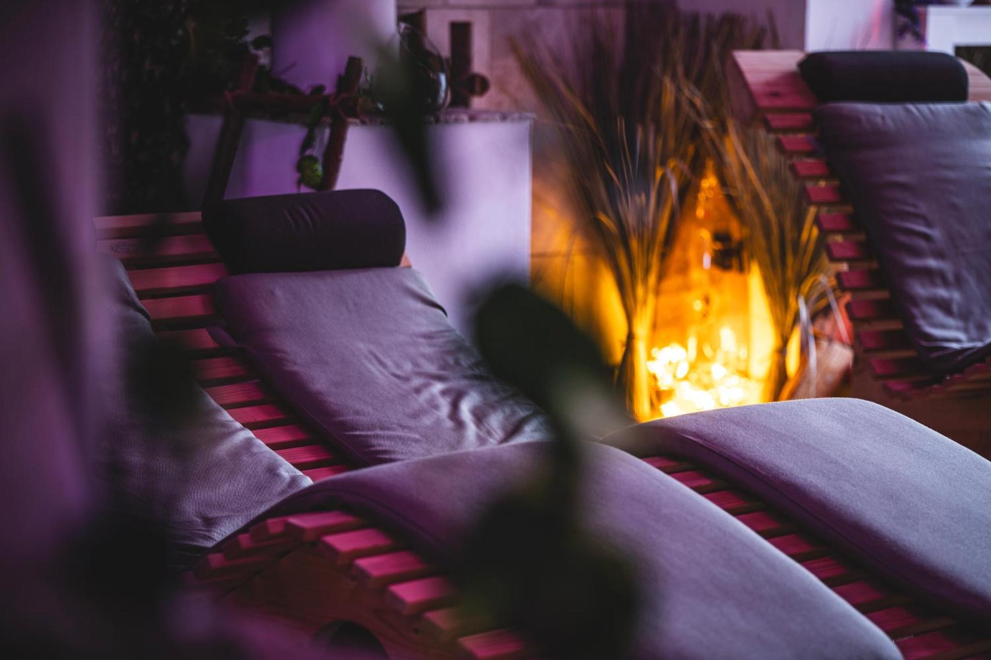 Hotel Michelangelo Palace & Spa แตร์นี ภายนอก รูปภาพ