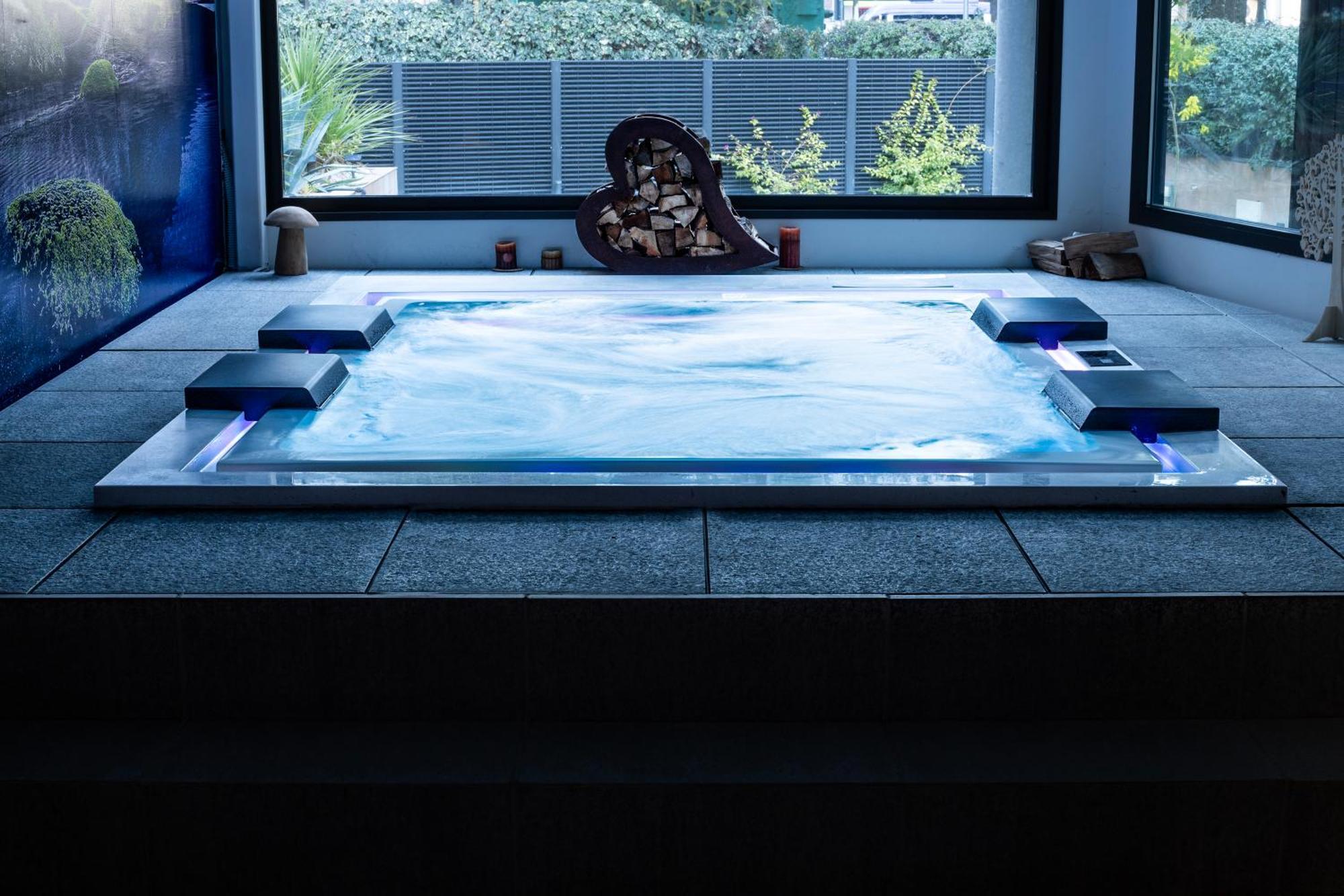 Hotel Michelangelo Palace & Spa แตร์นี ภายนอก รูปภาพ